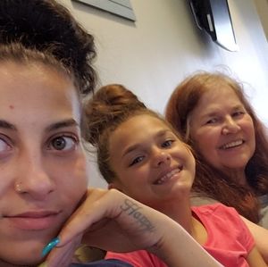 Meet your Posher, Diana